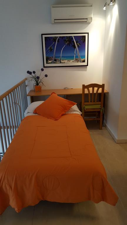 Enginyapartaments Figueres  Bagian luar foto